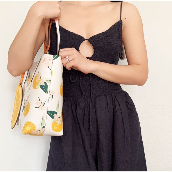 Kate Spade Clementine Small Reversible Tote Cream Multi Orange Zip Pouch Clutch - Picture 3 of 5